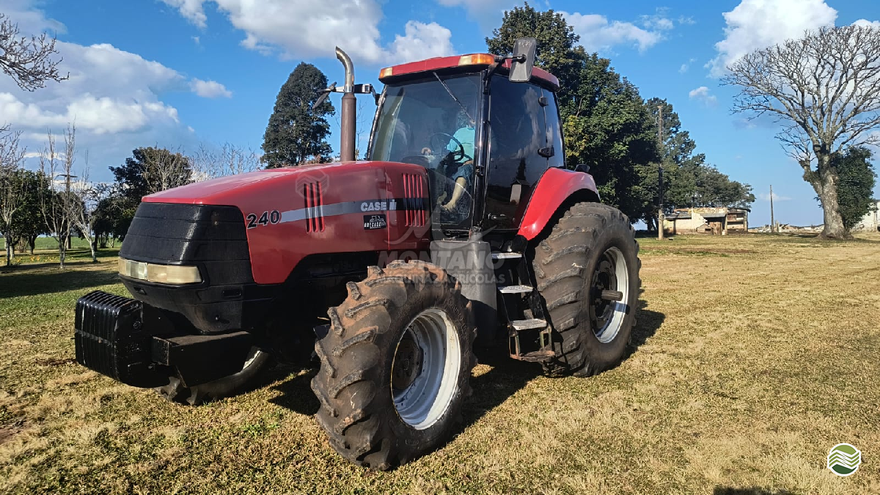 TRATOR CASE MAGNUM 240 Tração 4x4 Montano Máquinas Agrícolas LAGOA VERMELHA RIO GRANDE DO SUL RS